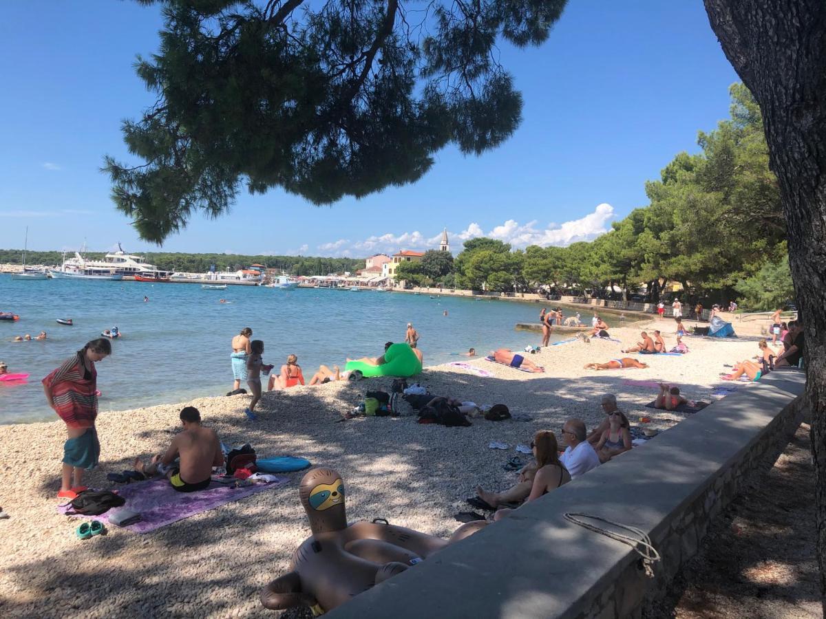 Istrian Stone House In The Heart Of The Beautiful Fishing Village Fazana - Only Few Steps From The Sea And The Wonderful Beach - Incl Plasma-Quad-Plus-Filter Against C O V I D Екстериор снимка