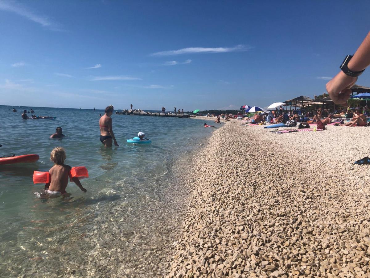 Istrian Stone House In The Heart Of The Beautiful Fishing Village Fazana - Only Few Steps From The Sea And The Wonderful Beach - Incl Plasma-Quad-Plus-Filter Against C O V I D Екстериор снимка