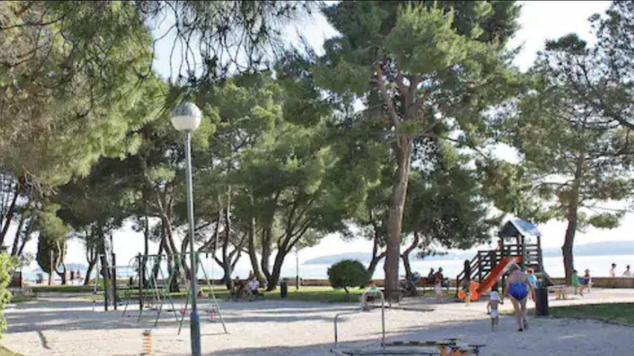 Istrian Stone House In The Heart Of The Beautiful Fishing Village Fazana - Only Few Steps From The Sea And The Wonderful Beach - Incl Plasma-Quad-Plus-Filter Against C O V I D Екстериор снимка